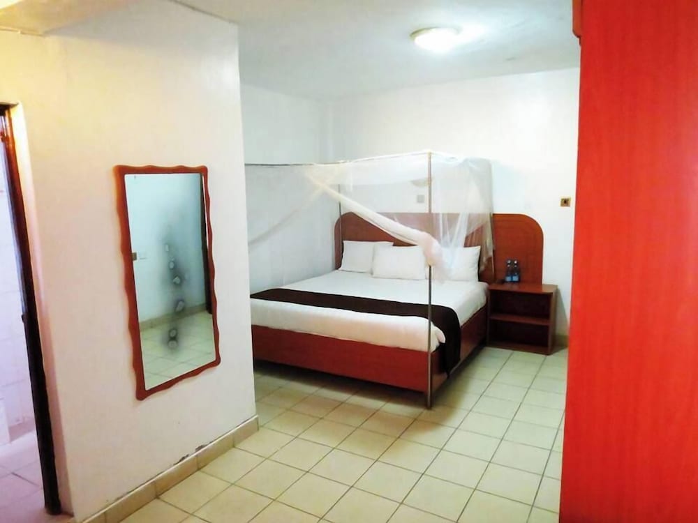 Deluxe Single Room, City View photo 3