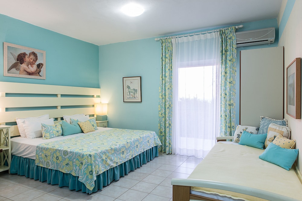 Studio, Sea View (11)