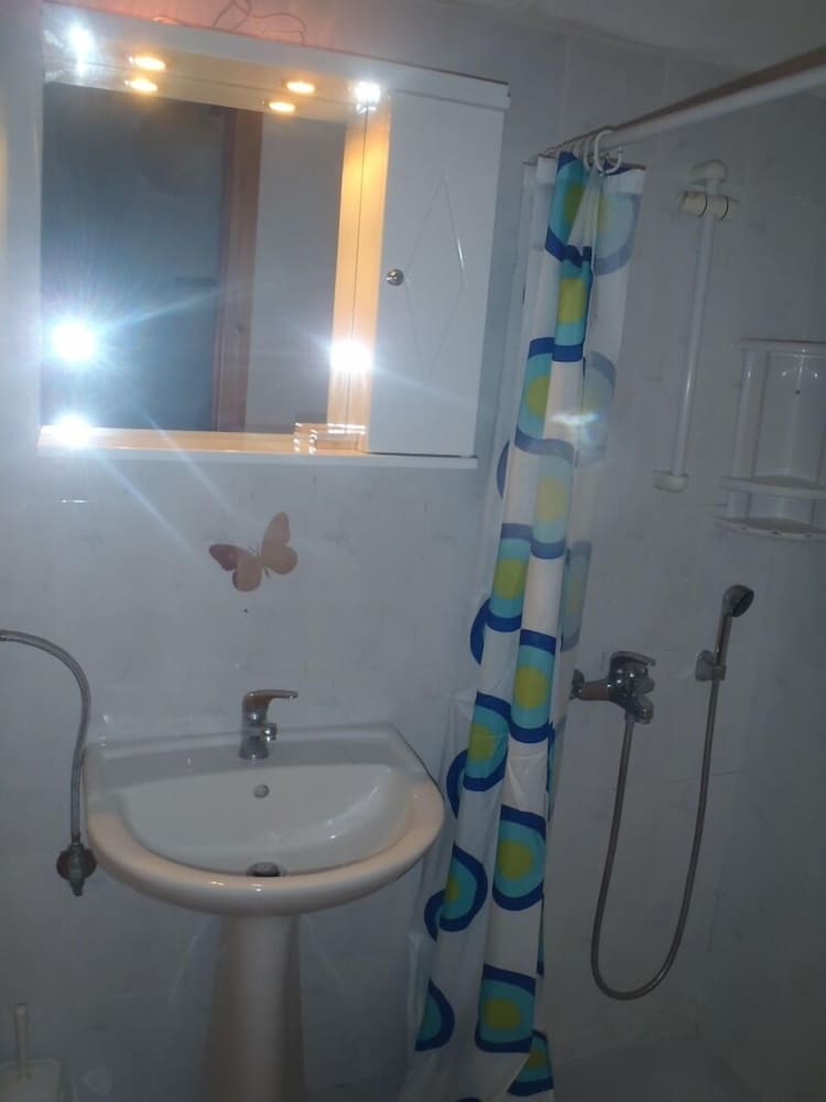 Family Apartment, 2 Bedrooms photo 3