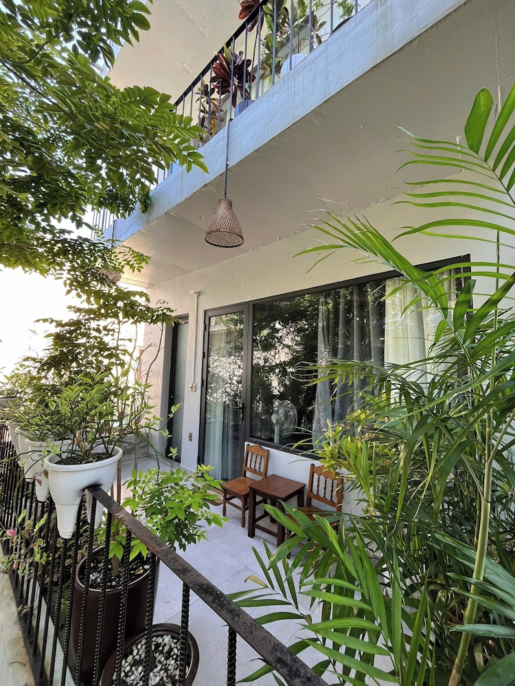 Superior Garden View & Balcony photo 3