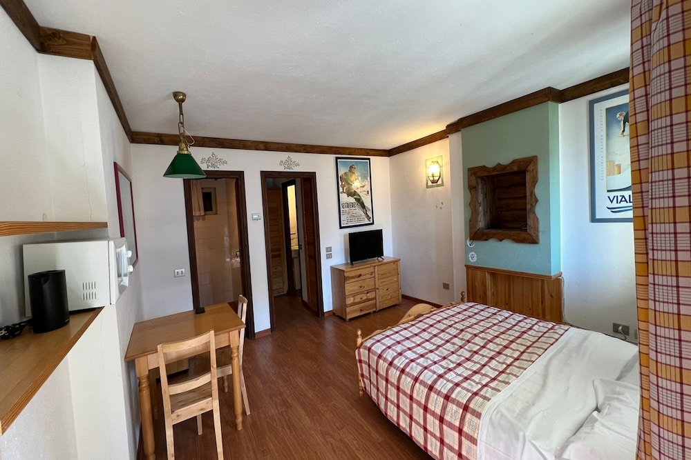 Family Studio, 1 Double Bed, Mountain View, Mountainside (Betulle 01-04 Few Min From Ski) photo 2