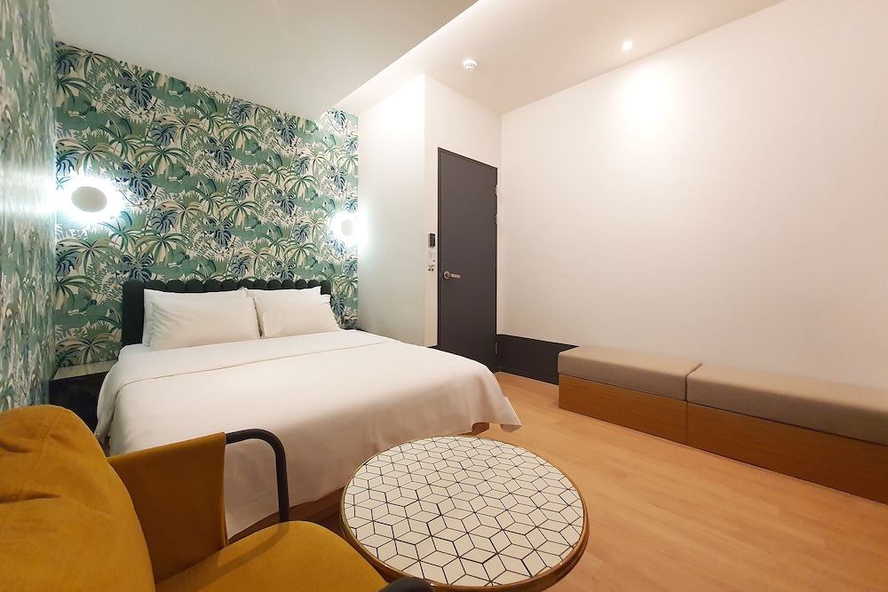 Suite (Double) - Photo 12