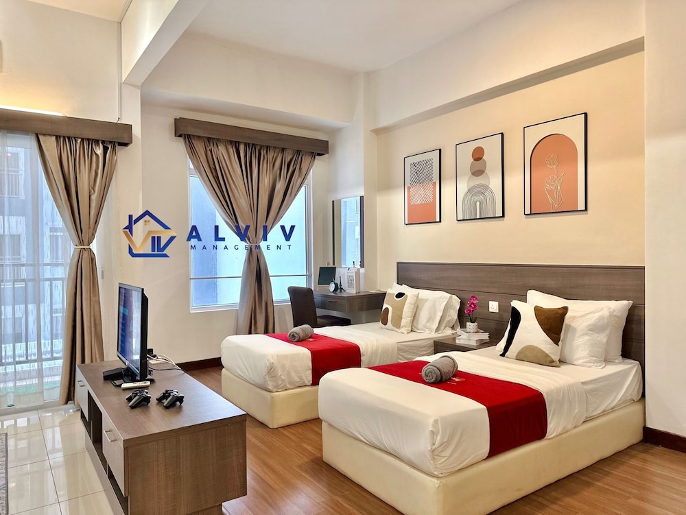 Basic Apartment, Multiple Beds