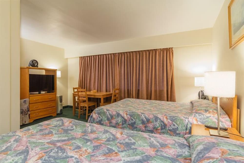 English Bay Hotel — photo 83