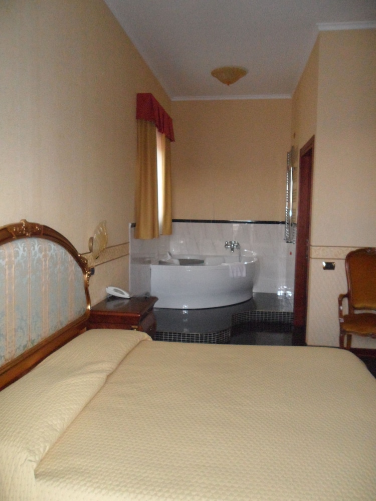 Suite photo 3