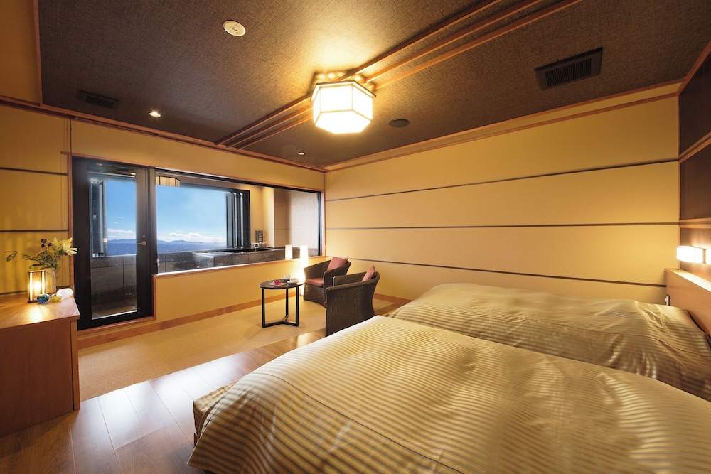 Twin Room, Non Smoking, Ocean View (Kaibokaku Western-style)