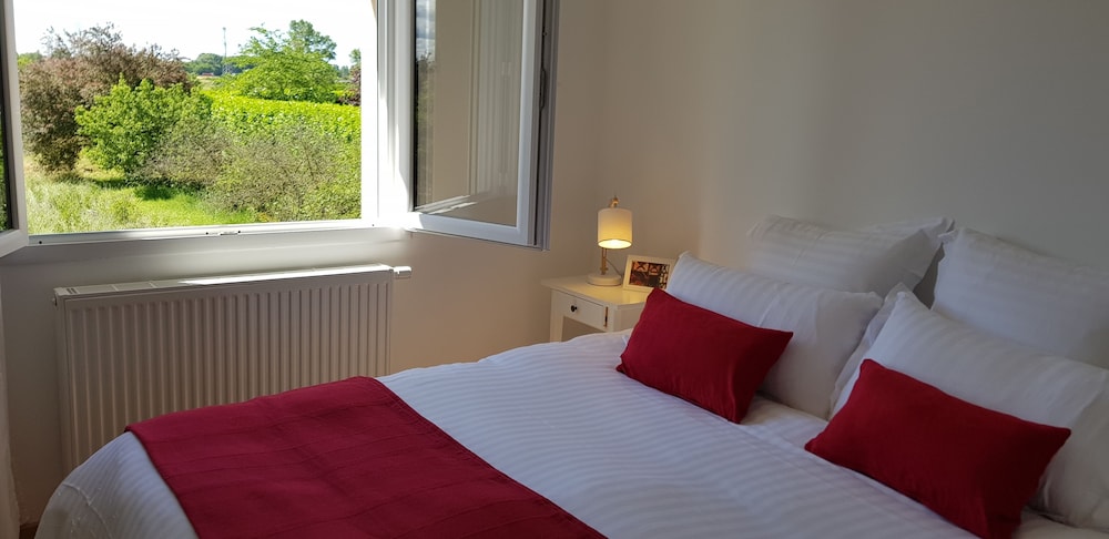 Comfort Double Room, Ensuite (Bresse) photo 1