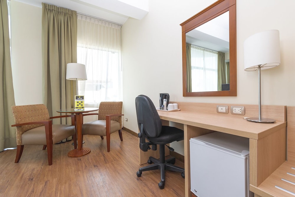 Junior Studio Suite photo 1