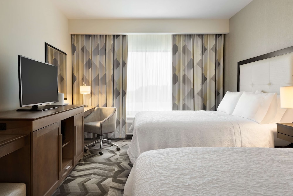 Room, 2 Queen Beds, Accessible, Non Smoking