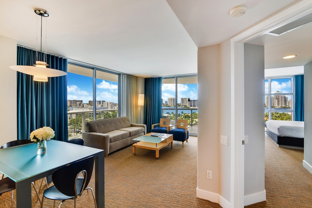 Premium Suite, 2 Bedrooms, Bay View - Photo 2