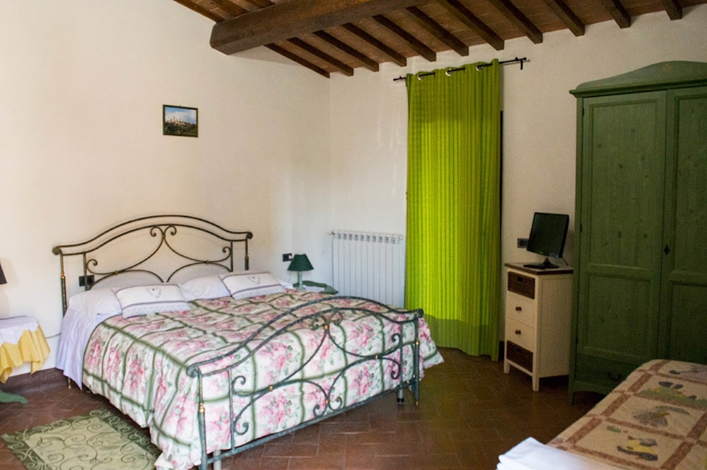 Classic Double Room, Courtyard View