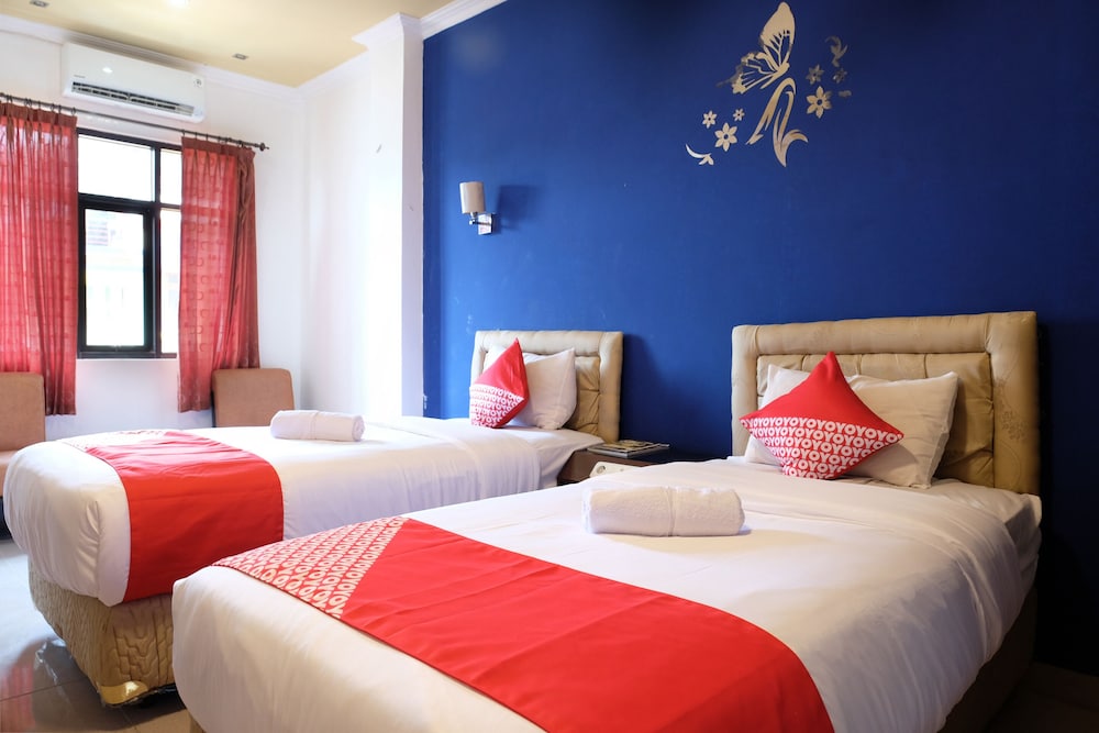 Deluxe Twin Room photo 2
