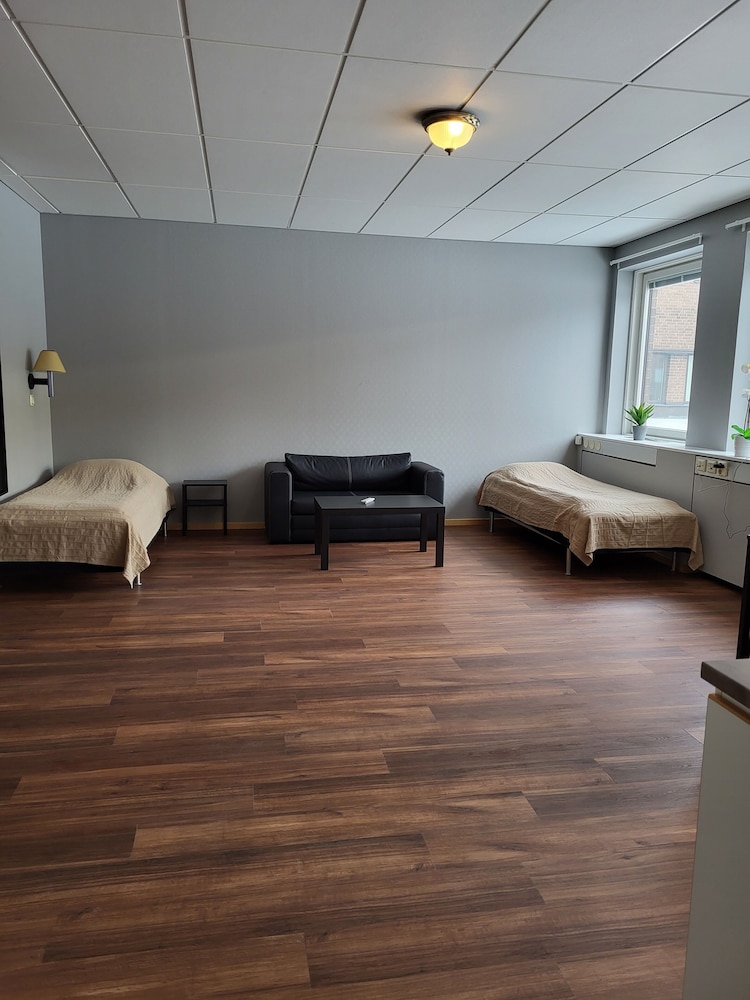 Apartment 1 room, 2 single beds (90cm)