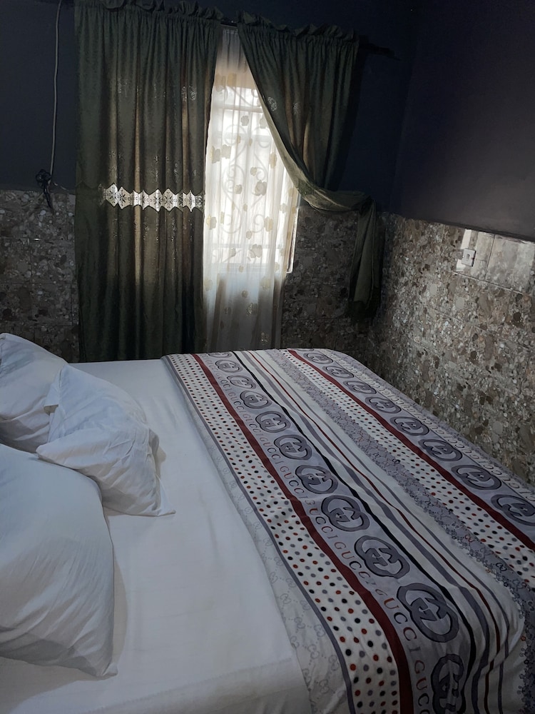 Classic Single Room