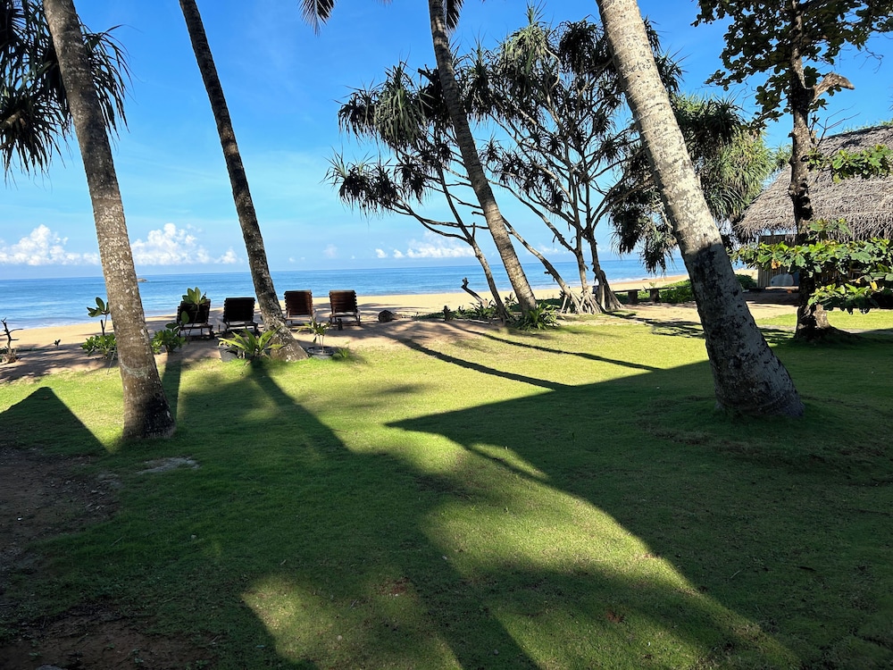 Deluxe Double Room, Balcony, Sea View photo 3