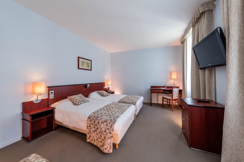 Standard Room - Photo 5