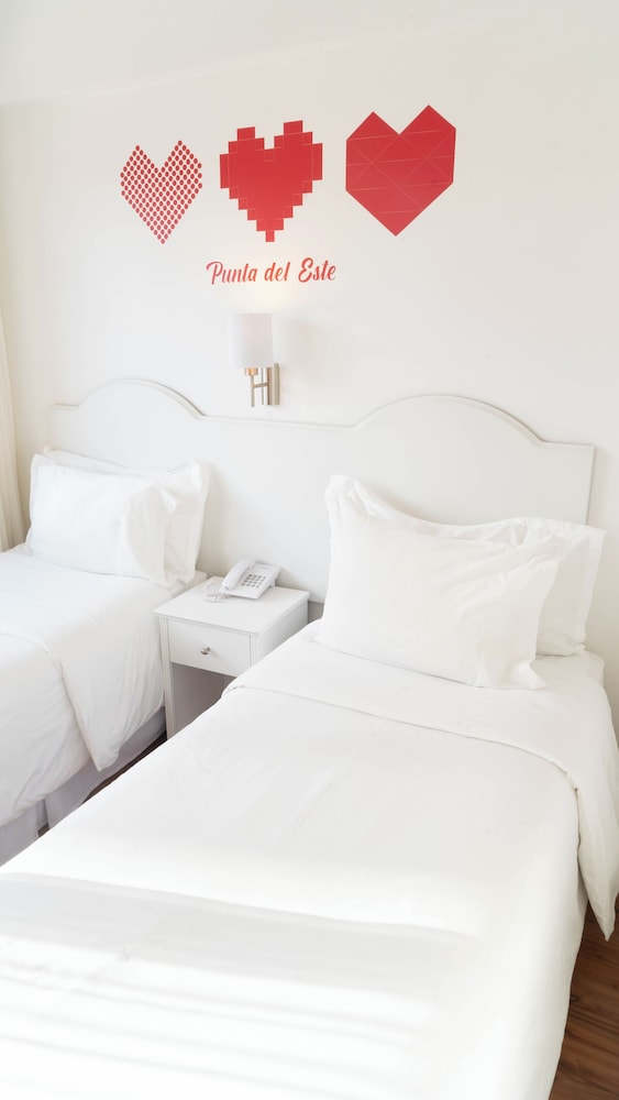 Standard Twin Room photo 1