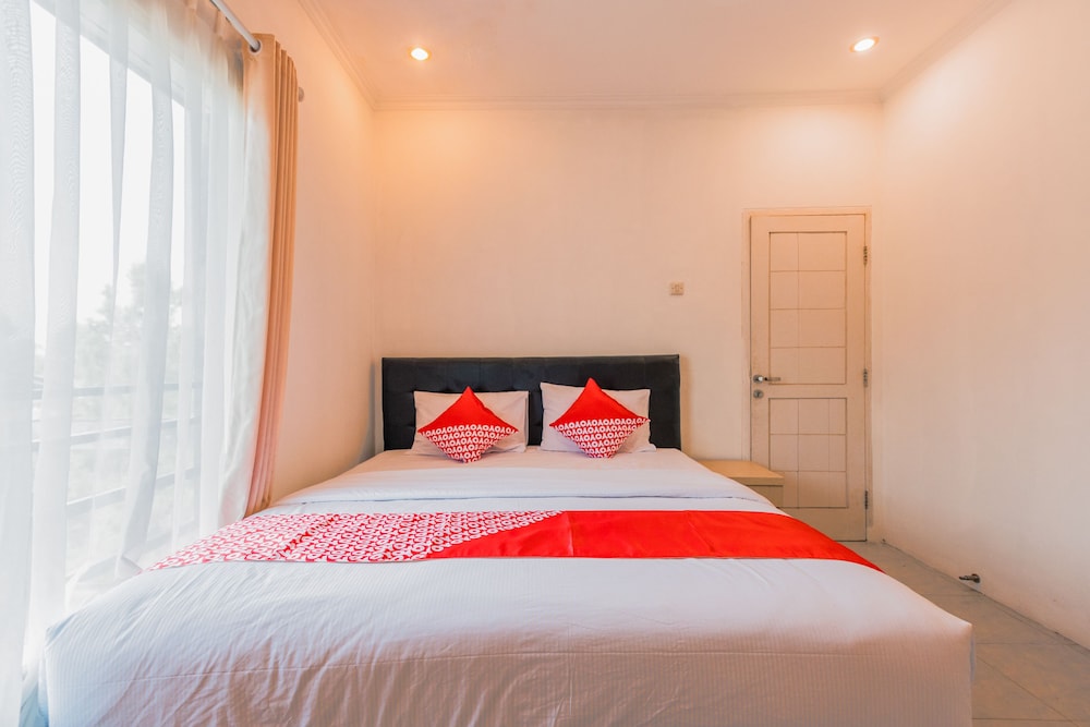 Deluxe Double Room - Photo 10