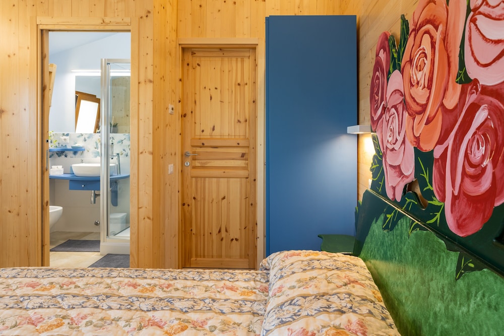 Romantic Room photo 2