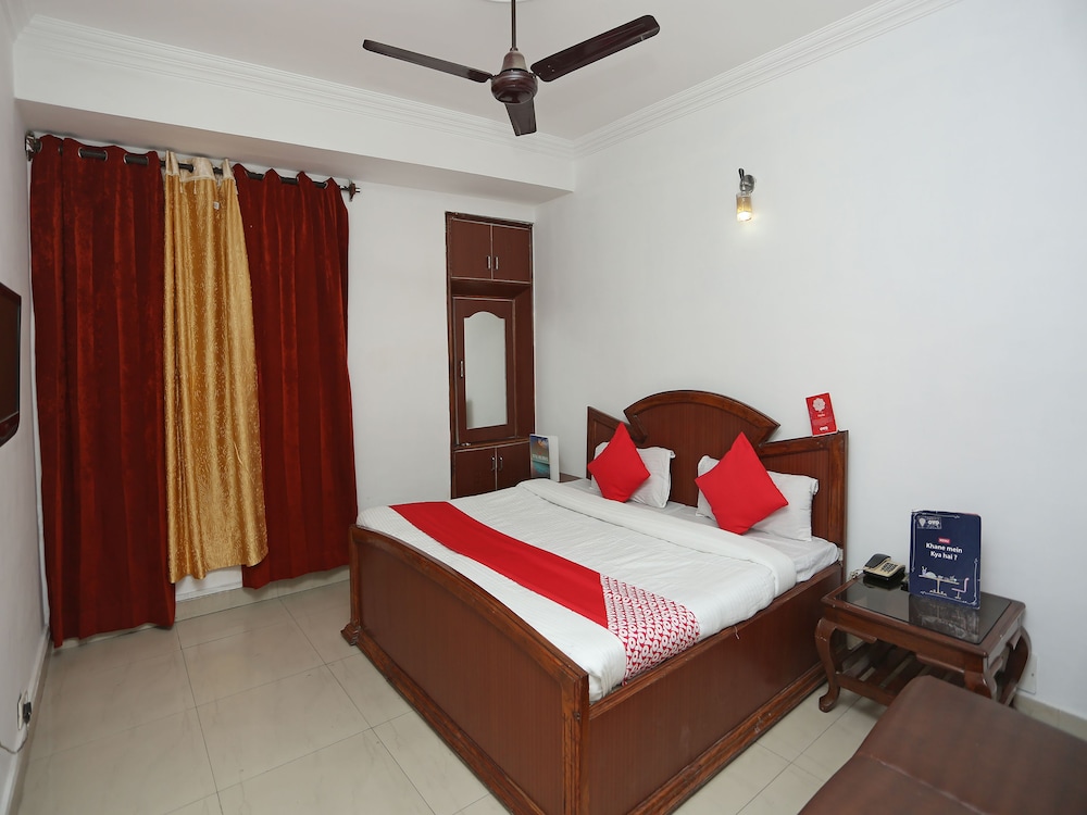 Deluxe Double Or Twin Room, 1 Queen Bed photo 2