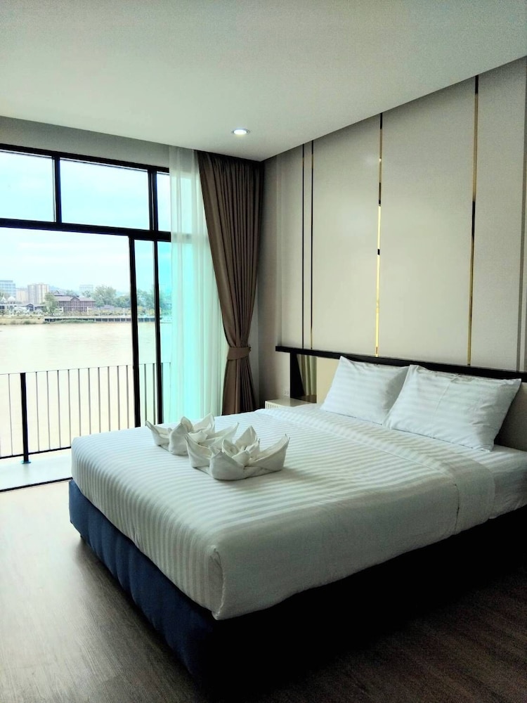 Superior Single Room, Balcony, River View