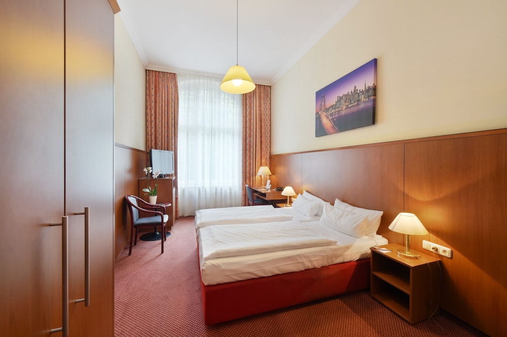 Comfort Room photo 2