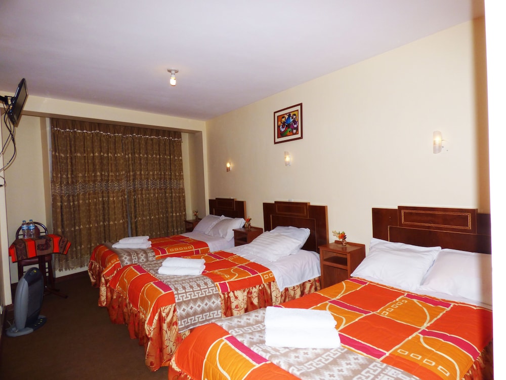 Standard Triple Room, 3 Twin Beds photo 1