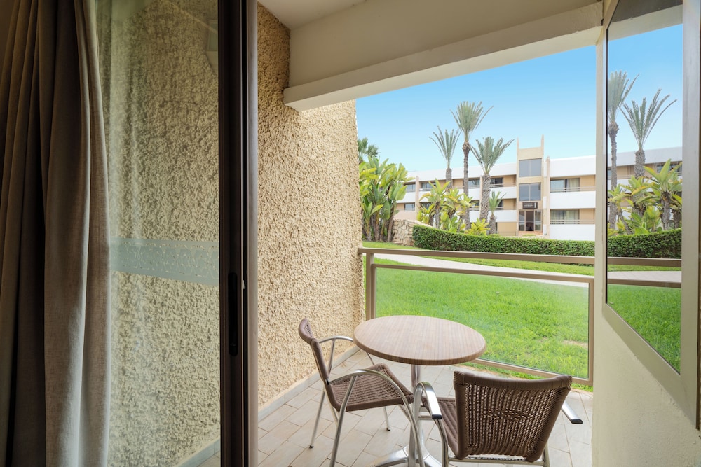 Double Room, Ocean View (Privilege) photo 3