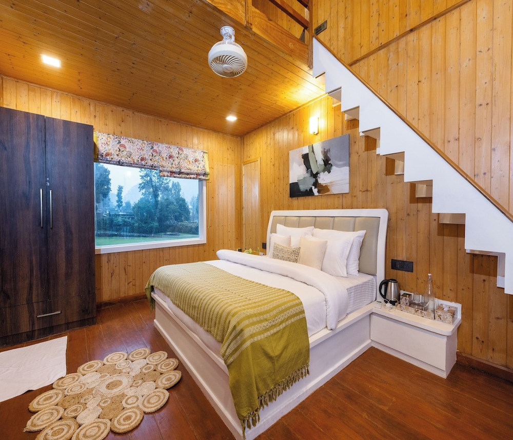 Mountain View Premium Room