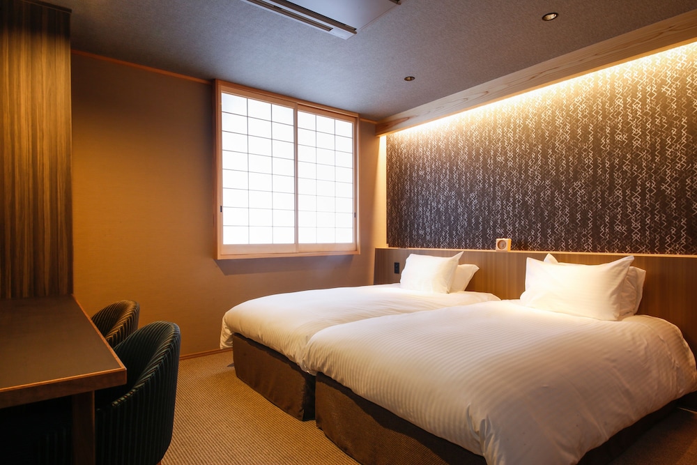 20sqm Twin Room B