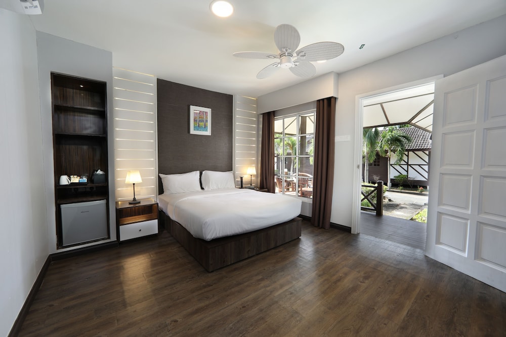 Premier Garden Twin Room - Photo 2