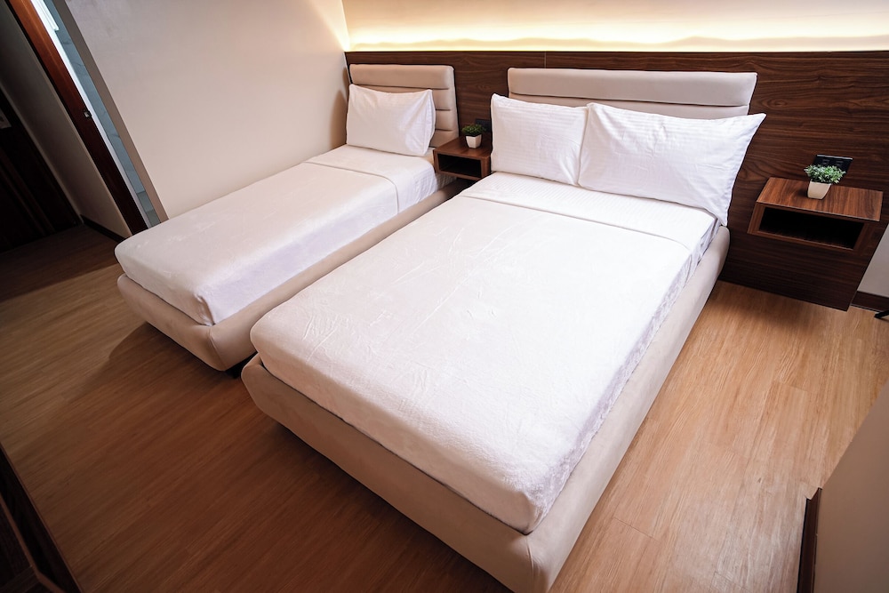 Triple Room, City View