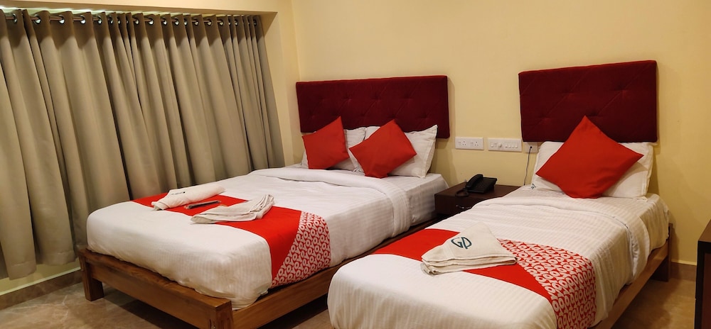 Deluxe Triple Room - Photo 8