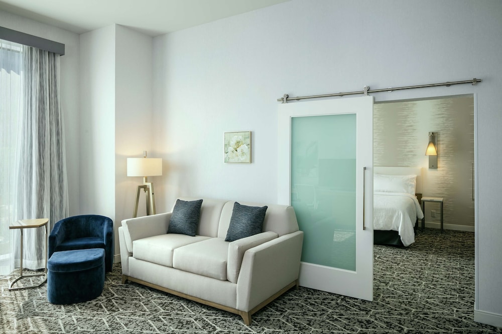 Room, 1 Bedroom, Accessible, Non Smoking (w/ roll-in shower)