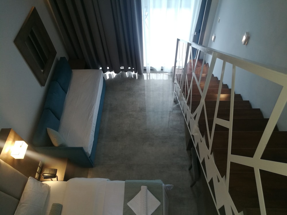 Comfort Duplex, 2 Bedrooms, Balcony, Garden View photo 1