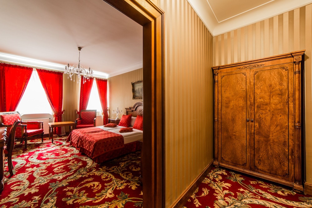 Superior Double or Twin Room photo 2