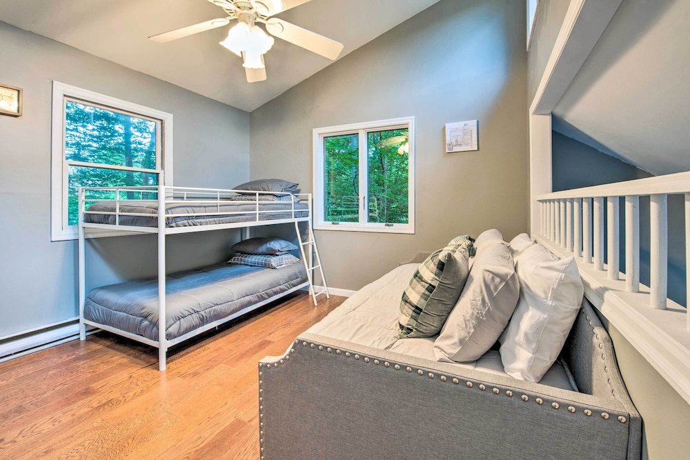 House (4 Bedrooms) photo 2