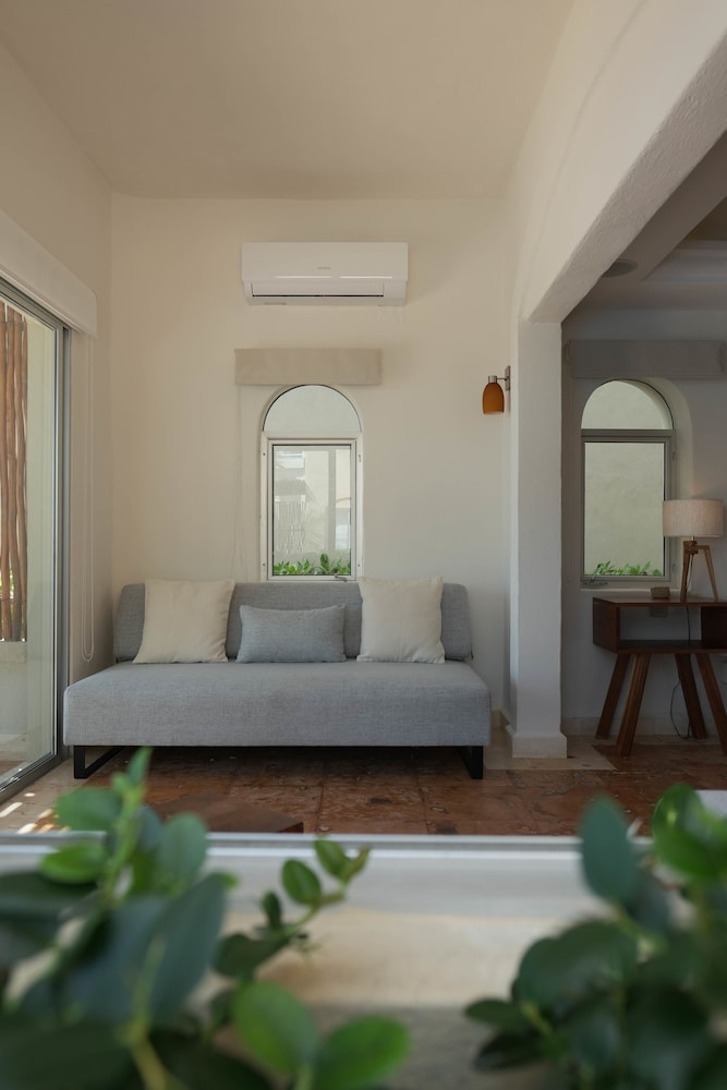 Junior Suite Beach Front