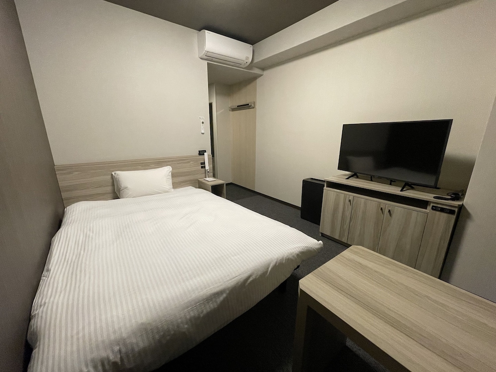 Standard Semi Double Room, Non Smoking