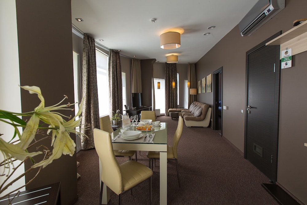 Presidential Suite, Non Smoking, City View