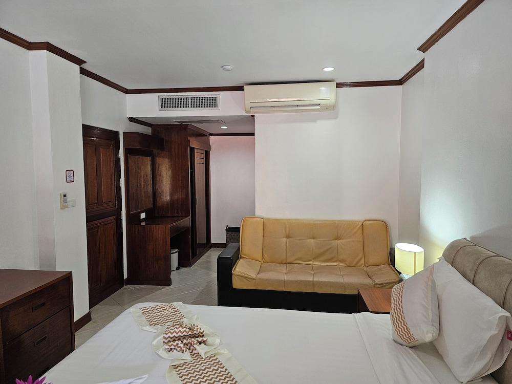 Standard Apartment, 2 Bedrooms, Terrace, Pool View - Photo 60