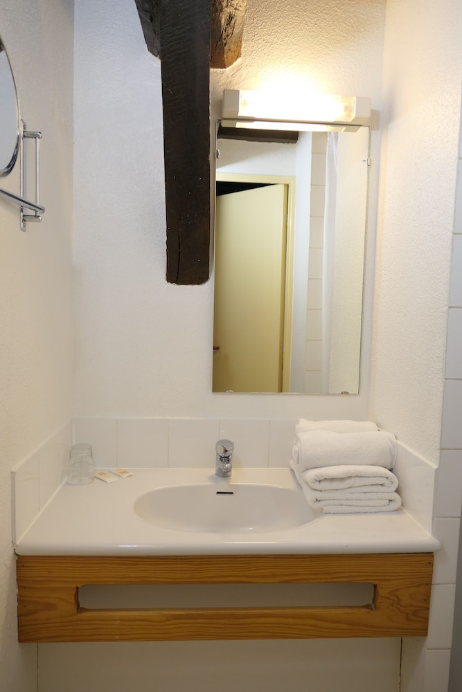 Classic Double or Twin Room photo 3