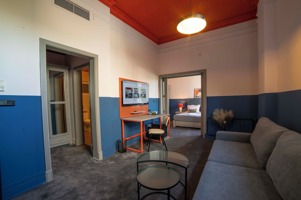 Suite photo 1