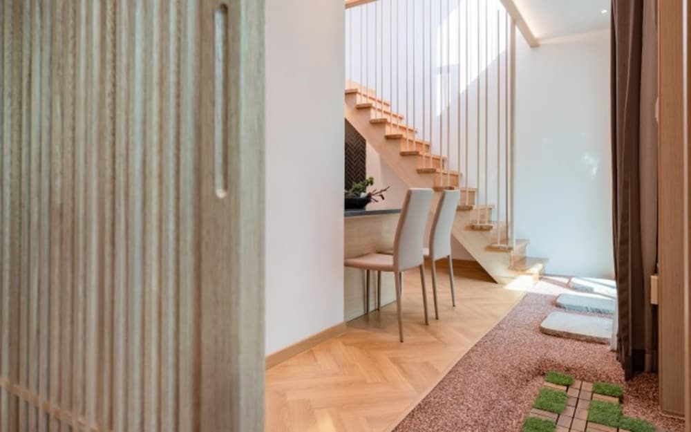 Room (Building B (duplex type two rooms jet)