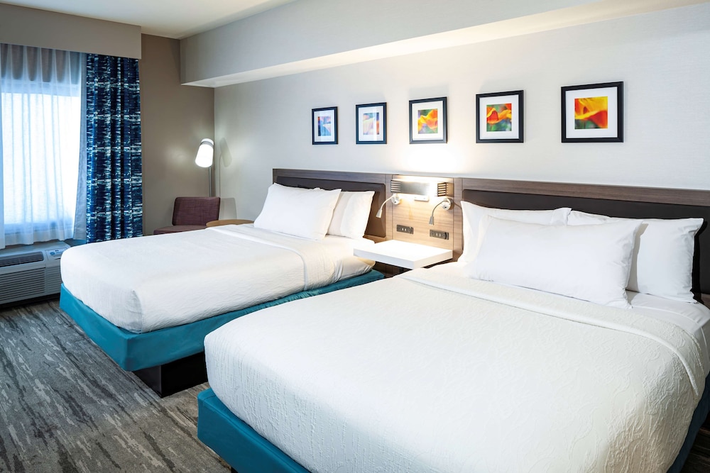 Room, Accessible photo 1