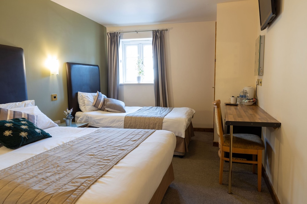 Double or Twin Room photo 3