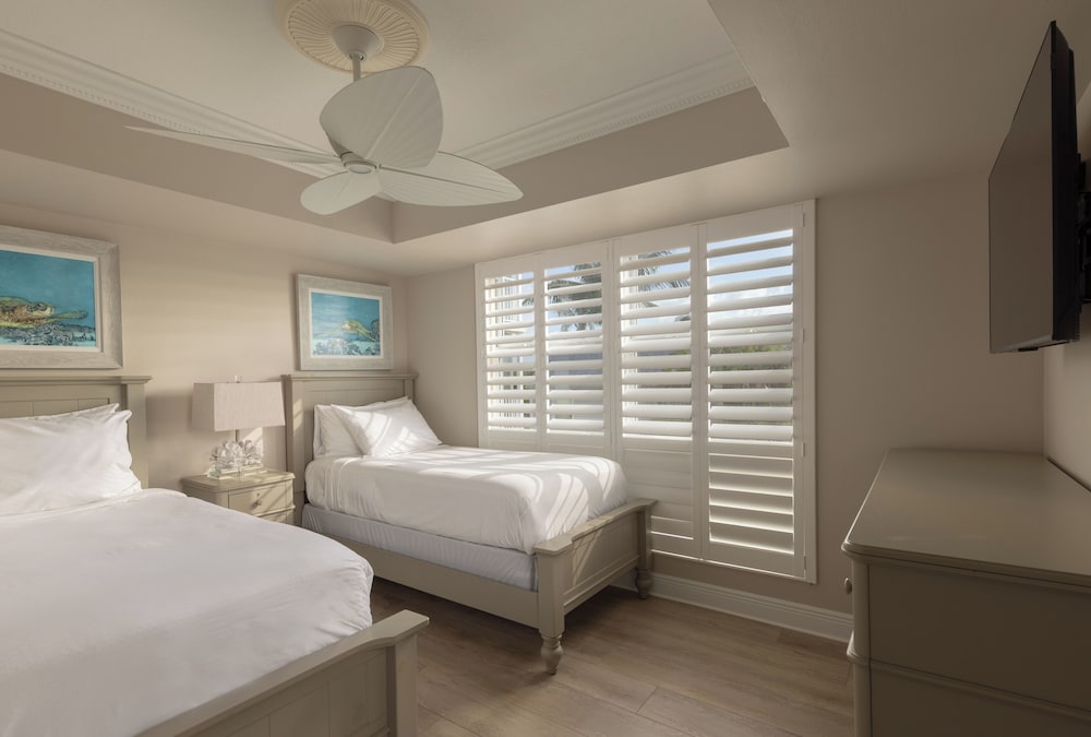 2 Bedroom Premium Villa - Queen/Twins photo 3