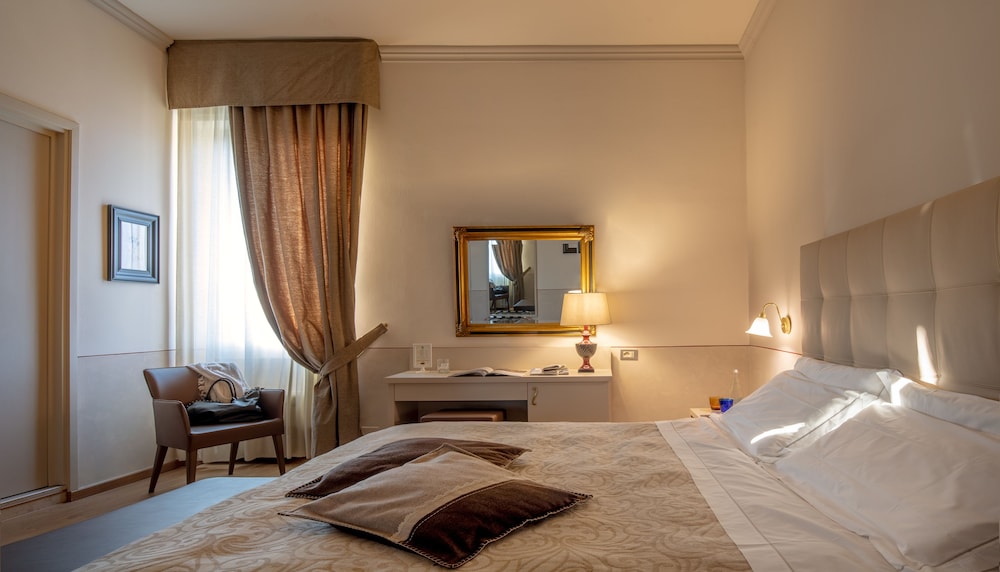 Standard Double Room Single Use photo 1