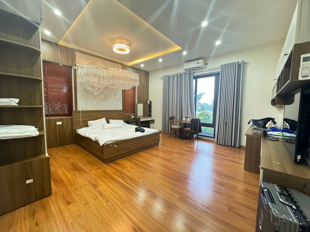 Deluxe Double Room, 1 King Bed, Garden View photo 1