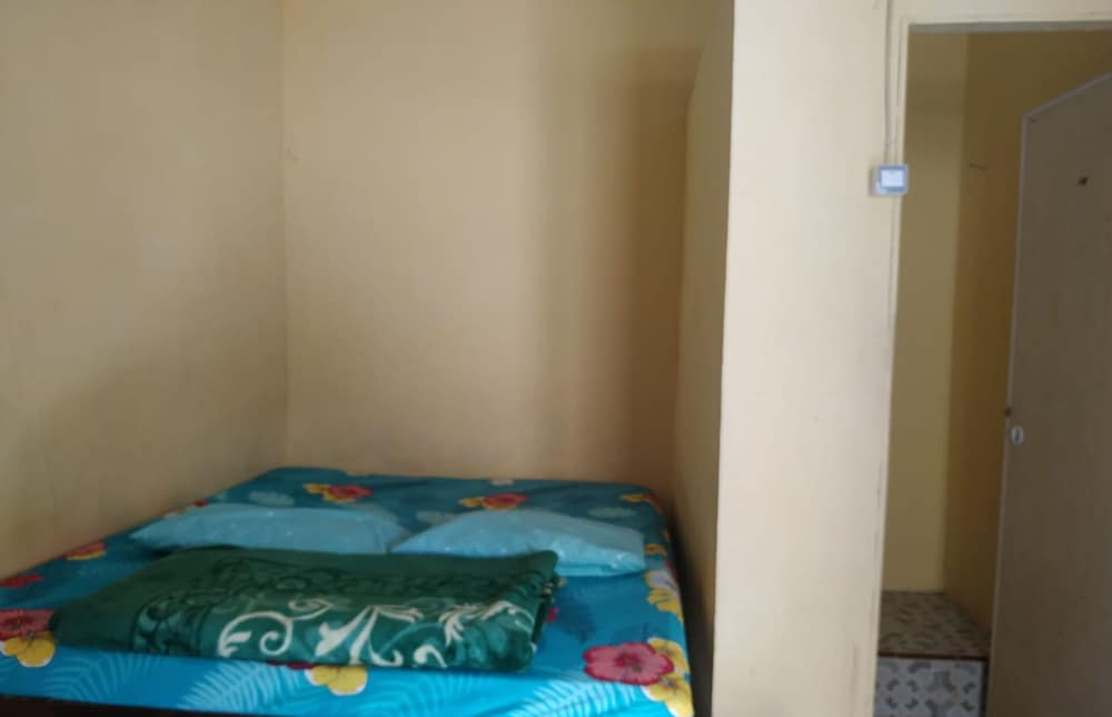 Standard Room photo 2